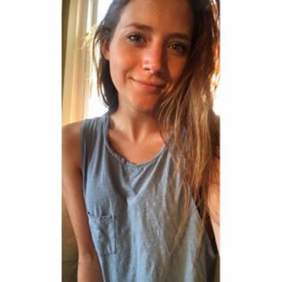 Meet your Posher, Kaitlyn - Picture 1 of 1